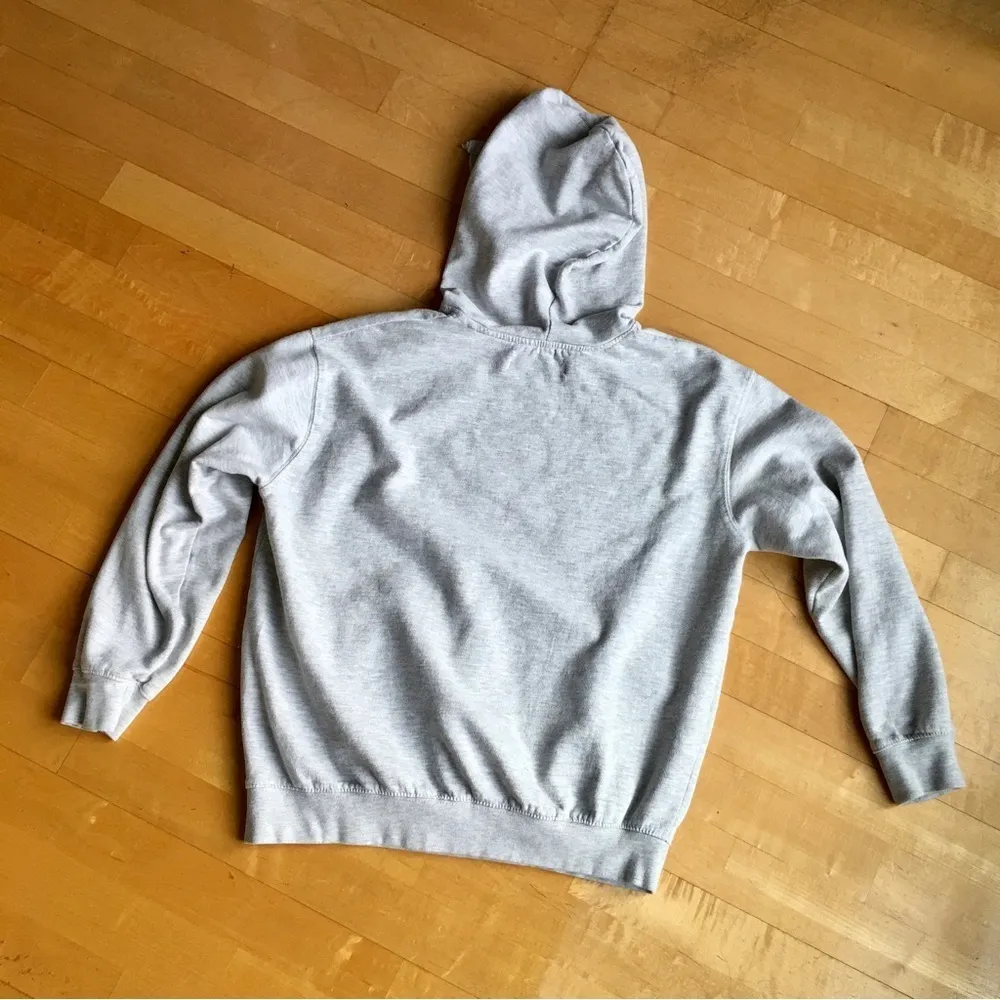 “I’m Not Judging You Oh Wait…Yes I Am” Hoodie Sweatshirt, Gray, Size L - Image 3