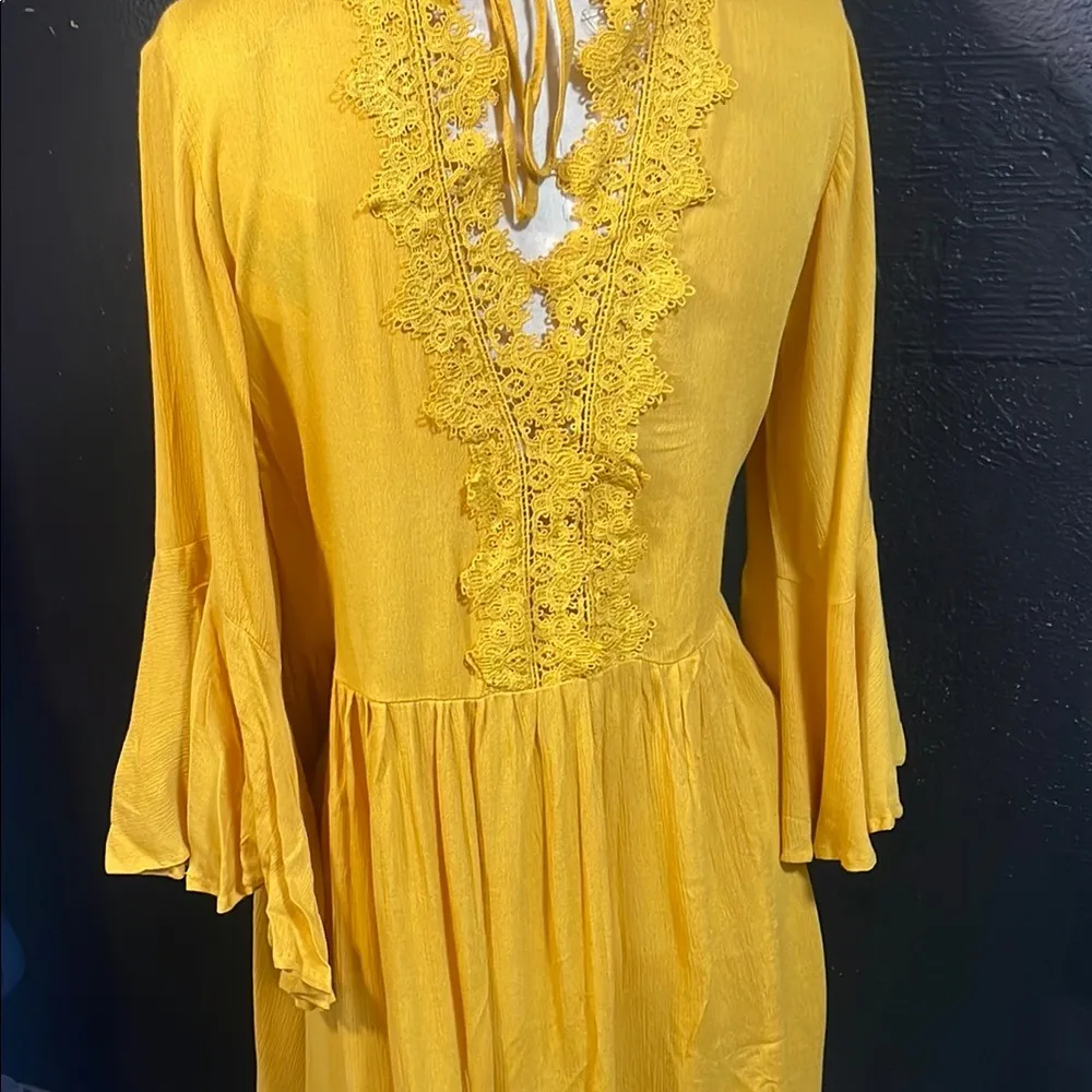 Umgee Yellow Lace Detail Women's Top - Image 3