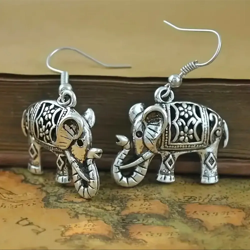 Bohemian Silver Elephant Dangle Earrings NWT - Image 2