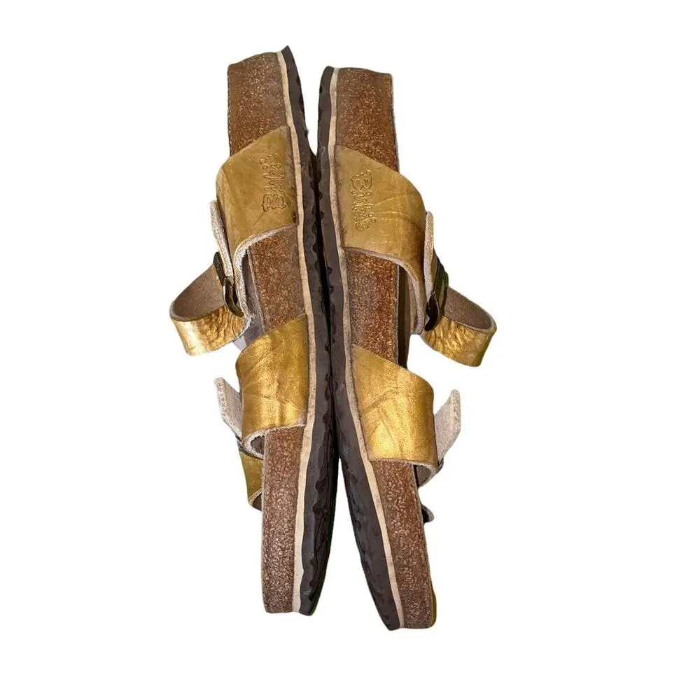 Birki's by Birkenstock soft footbed big buckle sandals Gold L10 M8 Size 10 - Image 5
