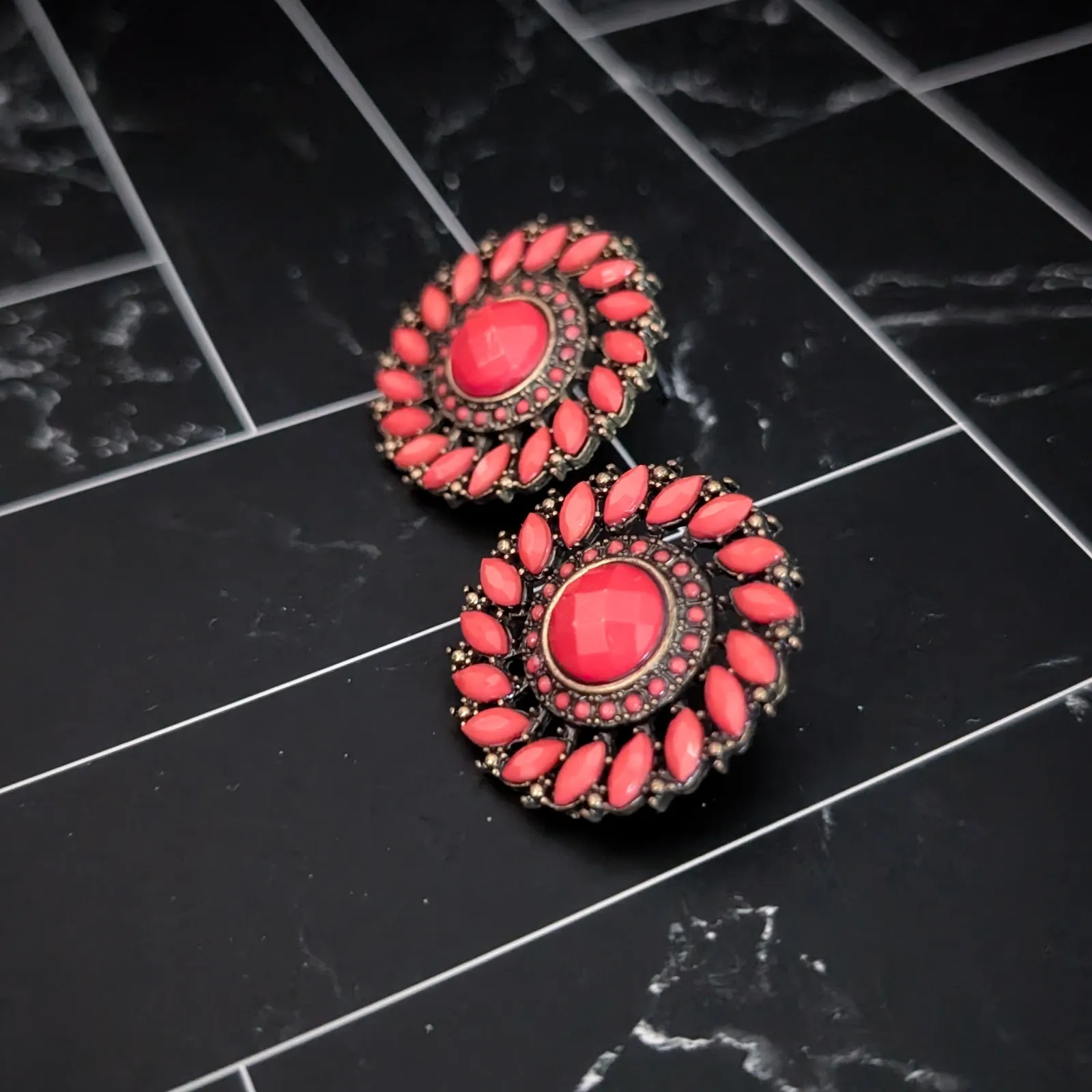 Vintage Stud Earrings Large Red and Dark Tones Statement Circle Earrings - Image 2