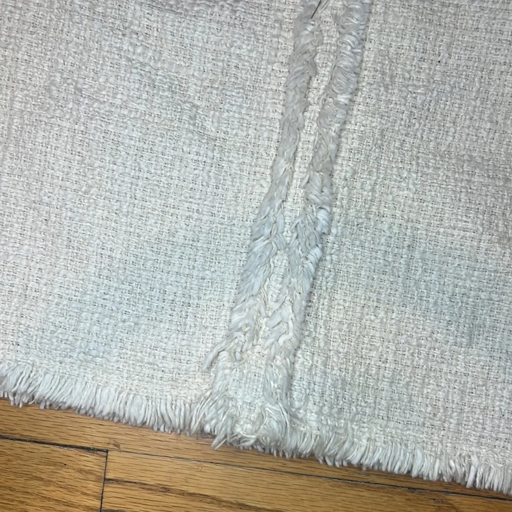 Le Lis Blanc frayed hem and decoration, fully lined skirt, Size 38 (M) - Image 2