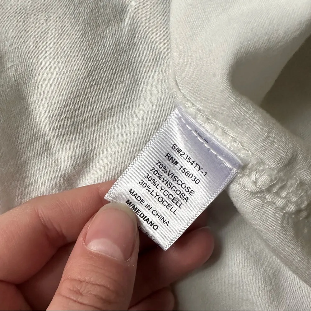 WOMENS WHITE BUTTON UP - Image 3