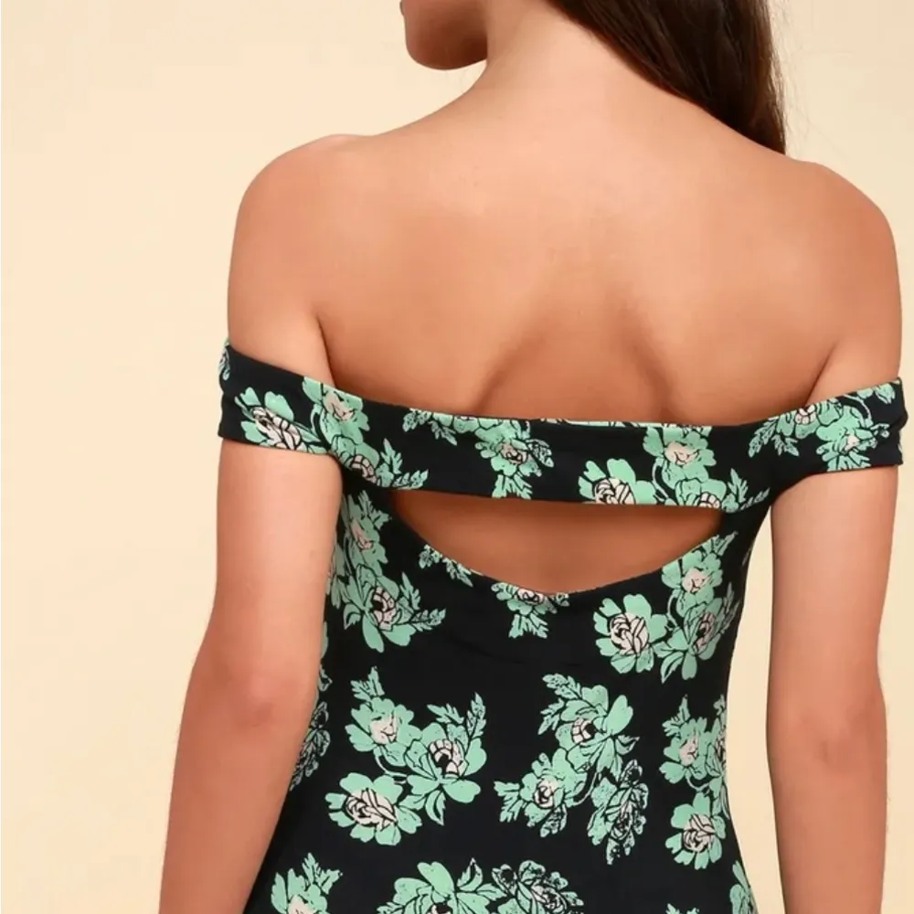 BLACK FLORAL OFF-THE-SHOULDER BODYSUIT - Image 2