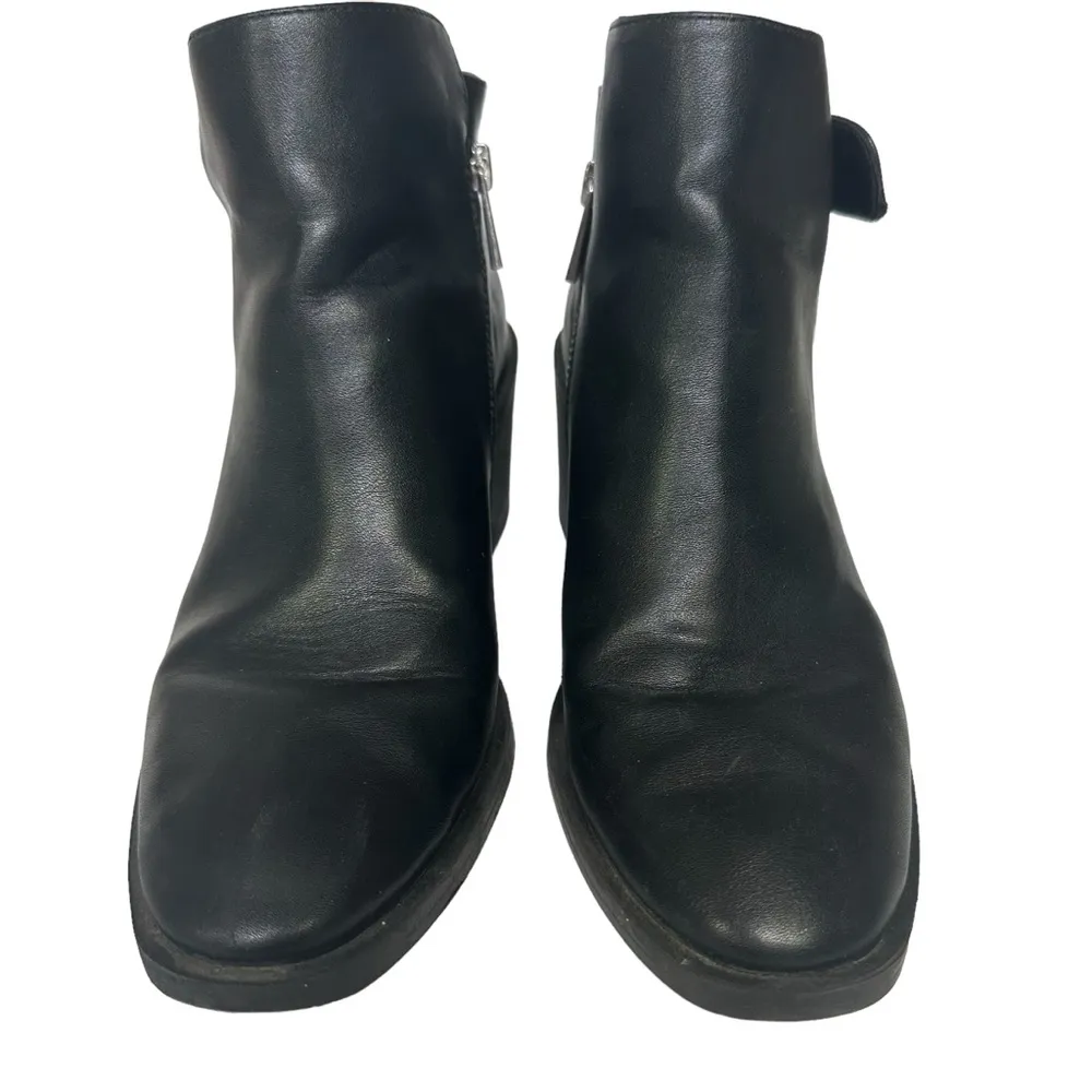 BCBGeneration Black Salina Faux Leather Booties Ankle Boots Boots Womens 8 - Image 4