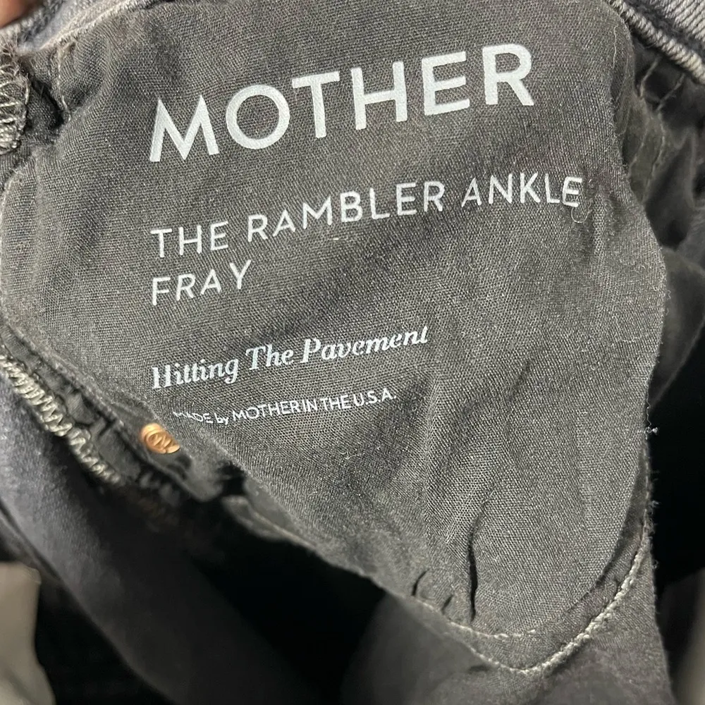 Mother denim mother superior rambler ankle fray black hitting the pavement sz 25 - Image 12