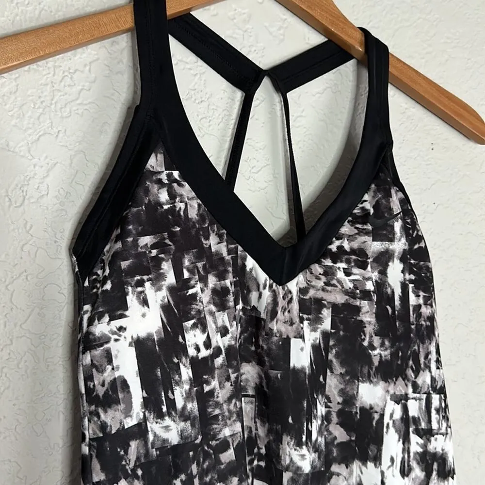 Nike Grey Black Racerback Athletic Stretchy Top Athleisure Bra Shelf Artsy - Image 2