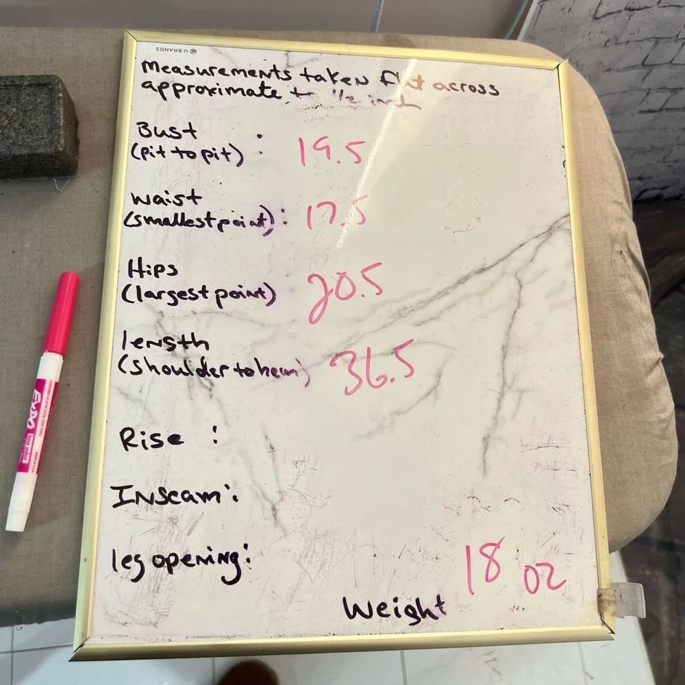 Eliza J soft pink v neck angel bell statement sleeve shift dress size 8 - Image 11