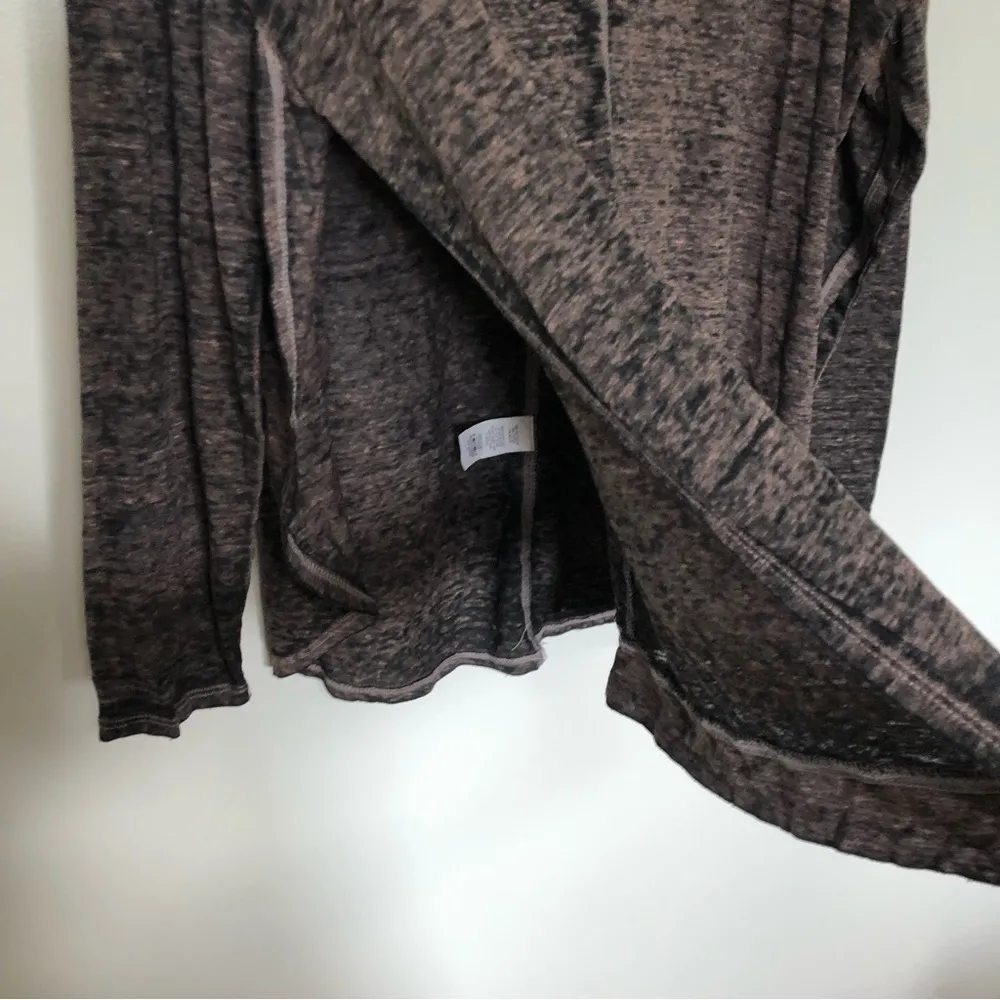 Free People Movement Long Sleeved Burnout Tee Shirt Side Split New Small - Image 3