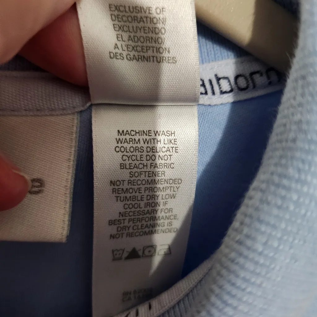 Liz Claiborne Women Medium Baby Blue Polo Shirt Short Sleeve Pastel 21" L - Image 6