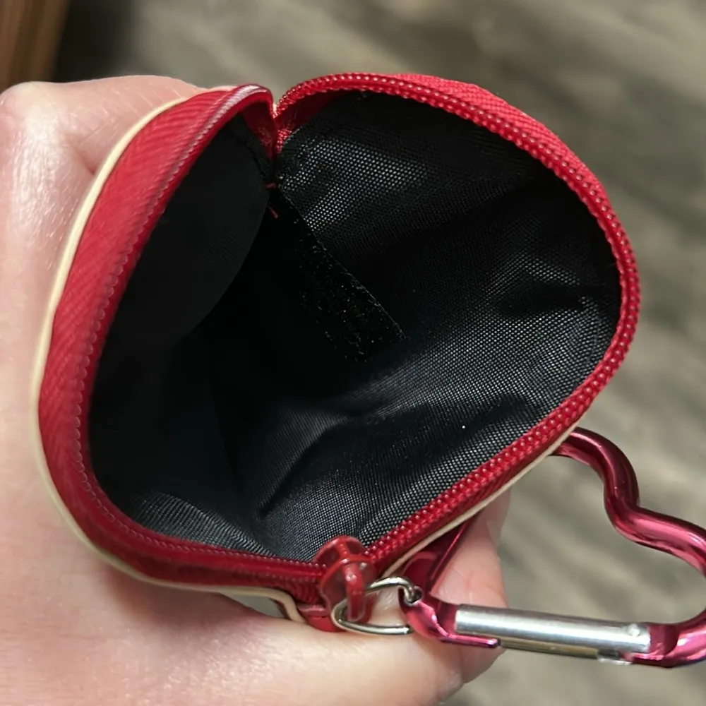 Heart Coin Purse Red - Image 3