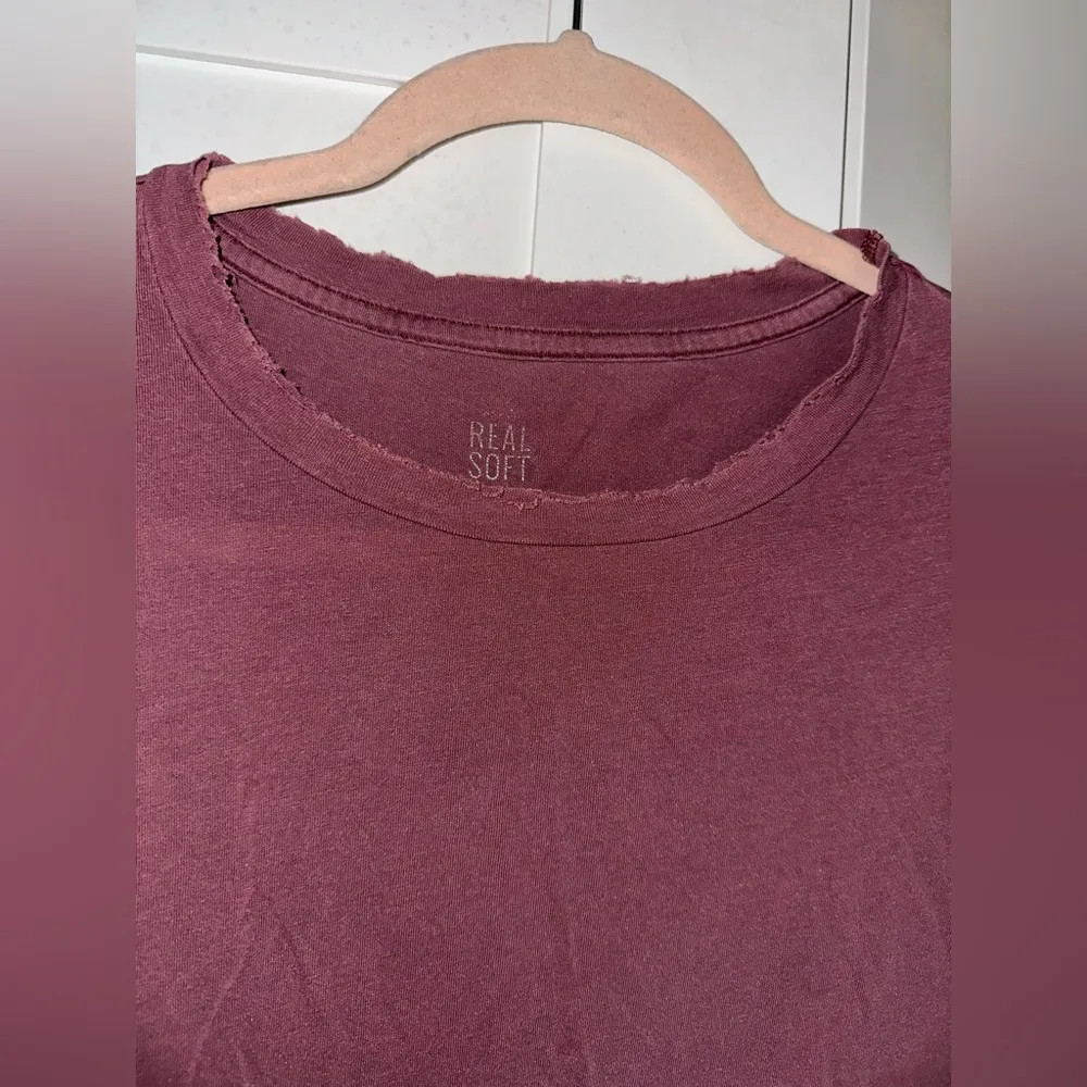 Aerie Real Soft Distressed Burgundy Tee - Image 5
