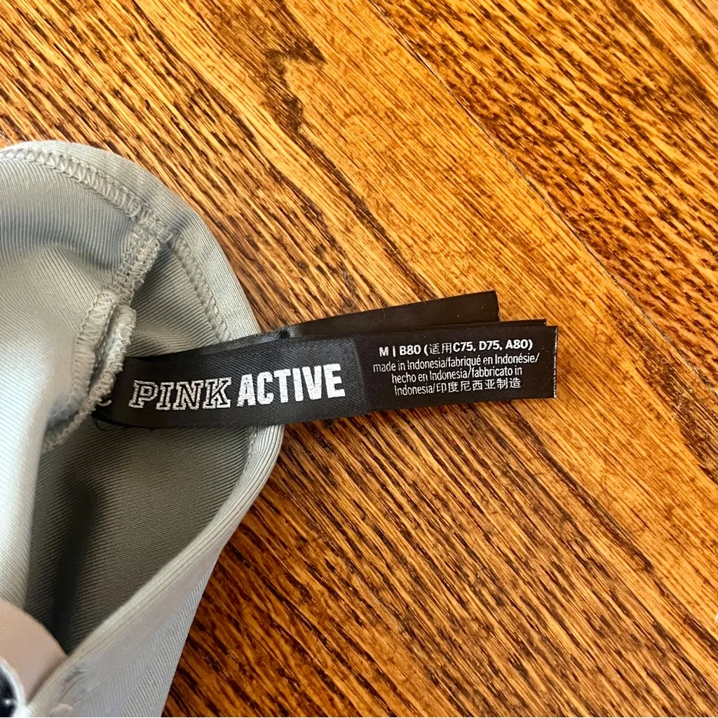 Victoria’s Secret PINK Active Green/Sage lightly lined sports bra size medium - Image 3