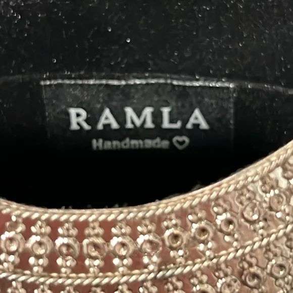 RAMLA handcrafted metal mosaic bag‎ with chain strap - Image 2