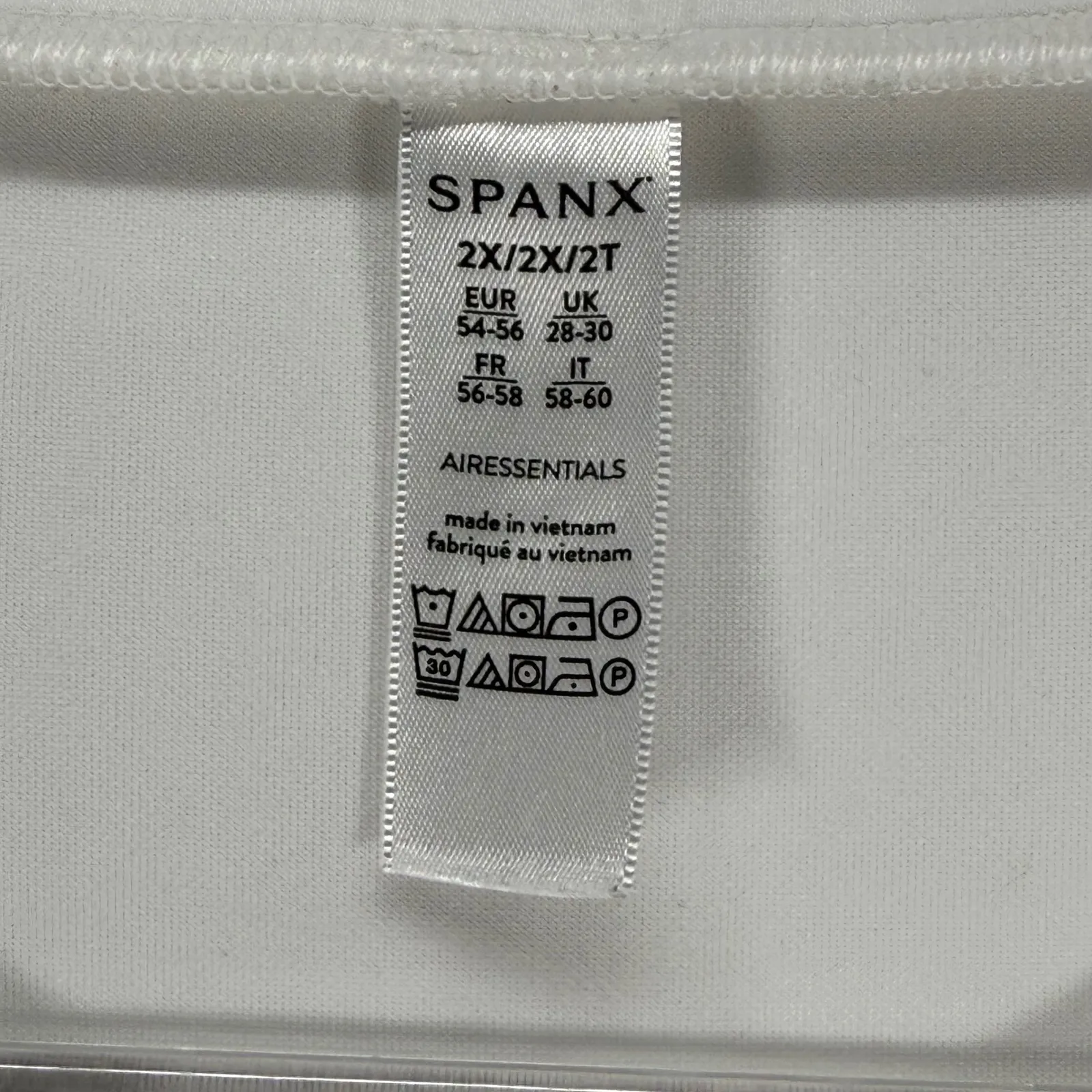 SPANX Airessentials‎ Cropped Pullover Long Sleeve Top White Athleisure 2X - Image 4