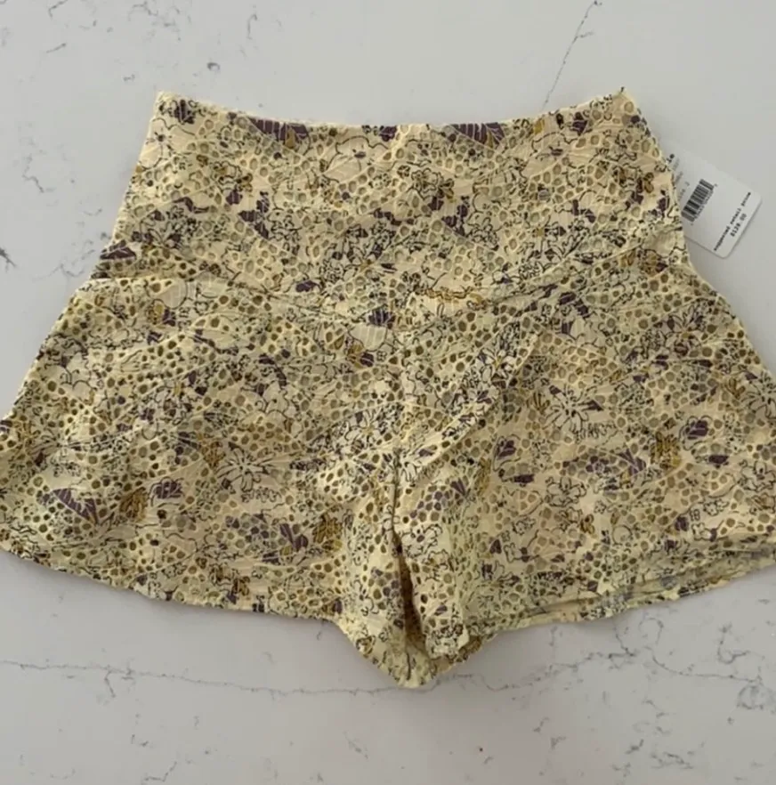 Skort NWT Size 4 - Image 6