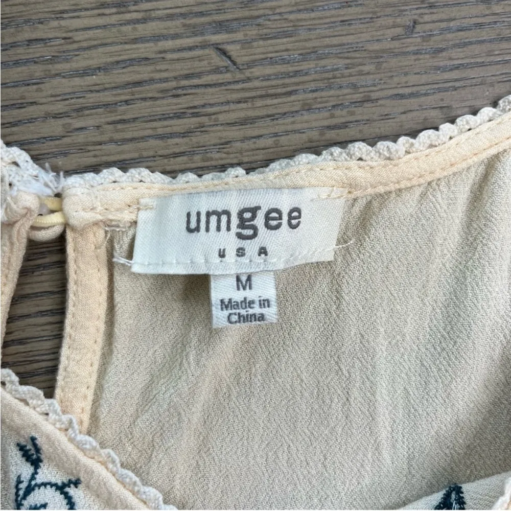 Urban Outfitters Umgee Embroidered Floral Peasant Tank M - Image 14