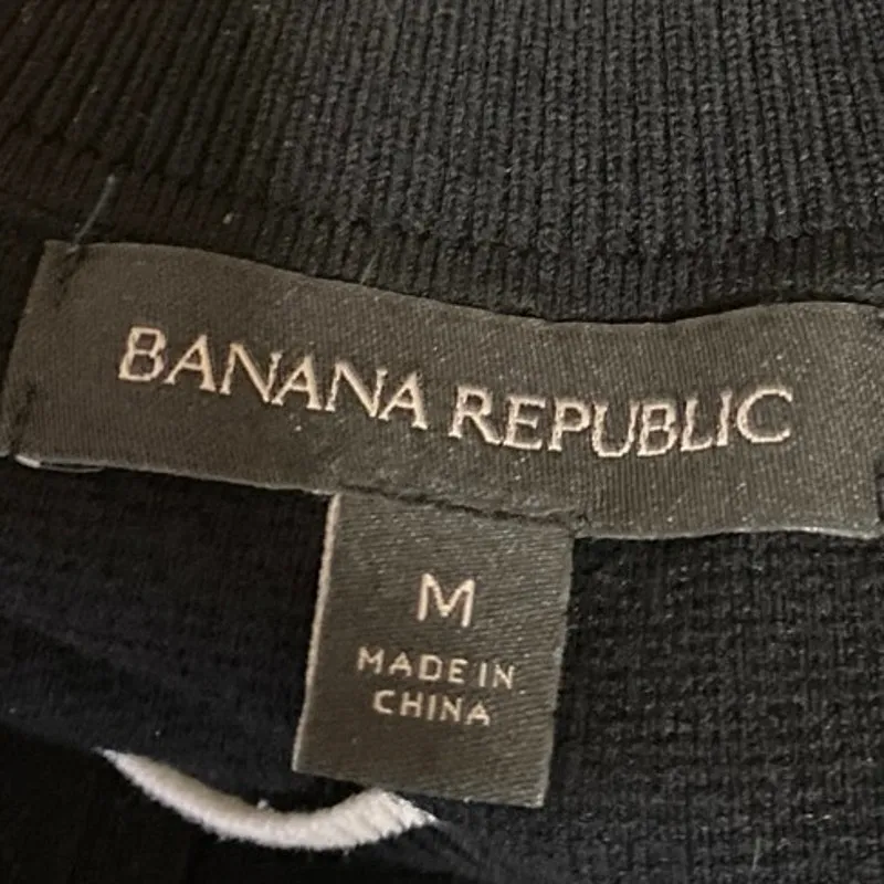 Banana Republic Women's Black Sleeveless Mock Neck Knit Sweater Tank Top Size M - Image 4