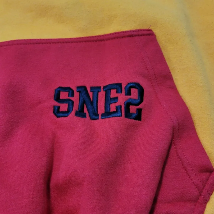 The Collectionz By TC Sweatshirt Size Medium Pullover Hoodie "Bae Hoody" Graphic Print Hoodie Unisex Hoodie - Image 5