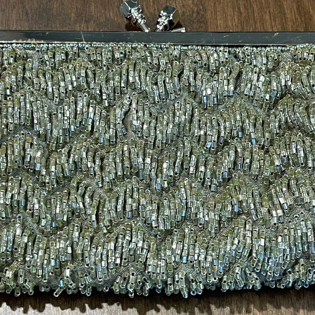 Vintage Beaded Evening Clutch Shoulder Bag Olive, Silver Color Jeweled Kisslock Green - Image 6