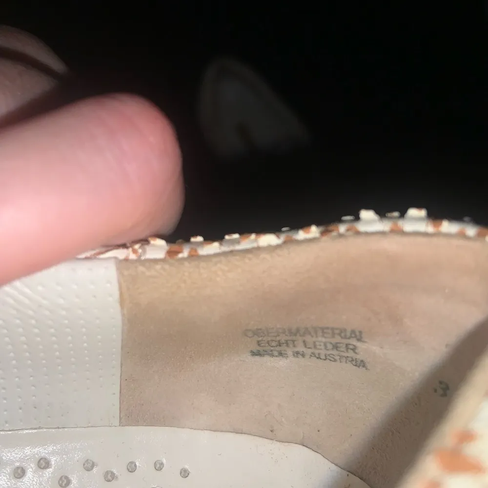 PAUL GREEN leather echt ledger zipper sneakers $300 Beautiful comfy tennis shoes - Image 6