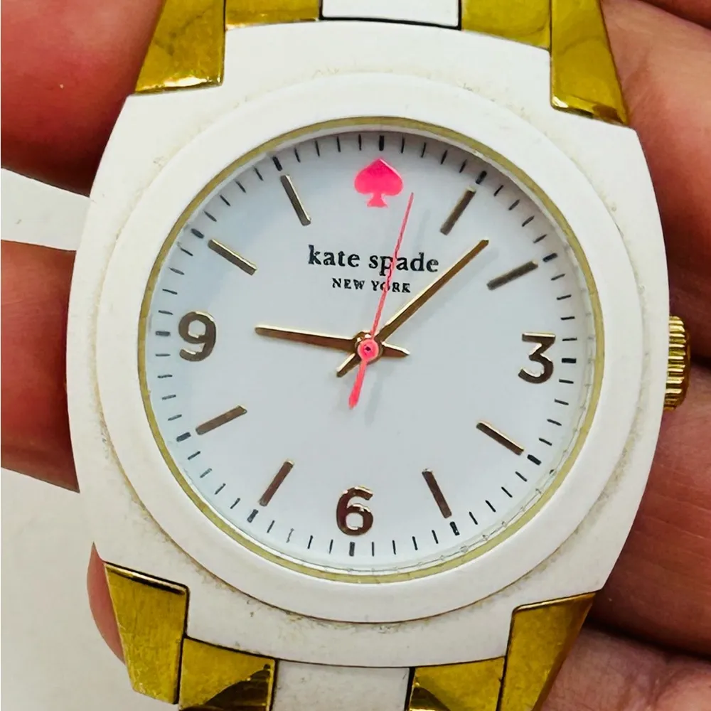Kate Spade Skyline Quartz White Dial Women's Analog Watch NEEDS NEW BATTERY - Image 4