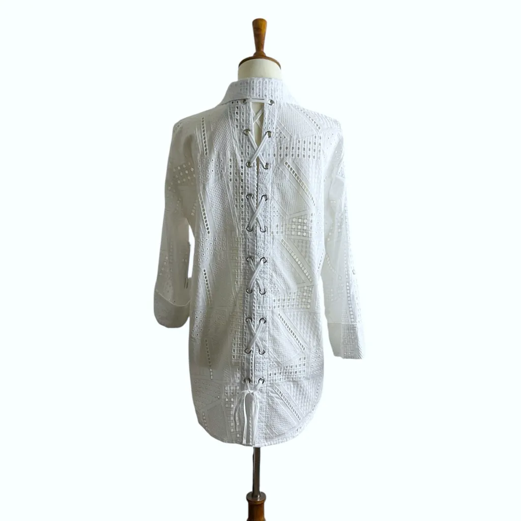 Sharon Young White Eyelet Button Down Shirt Size Small New - Image 2