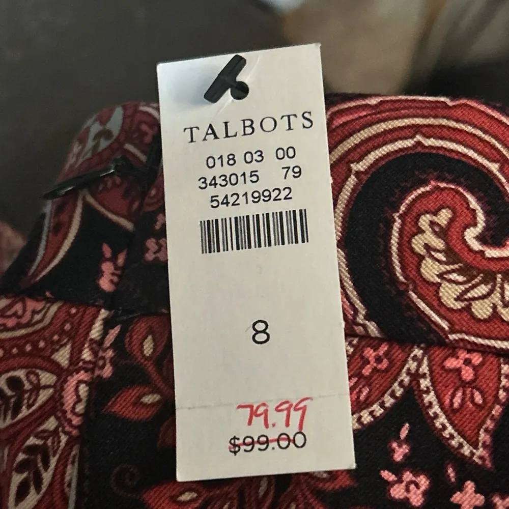 Women's Talbots Skirt Size 8 Black Red Paisley - Image 5