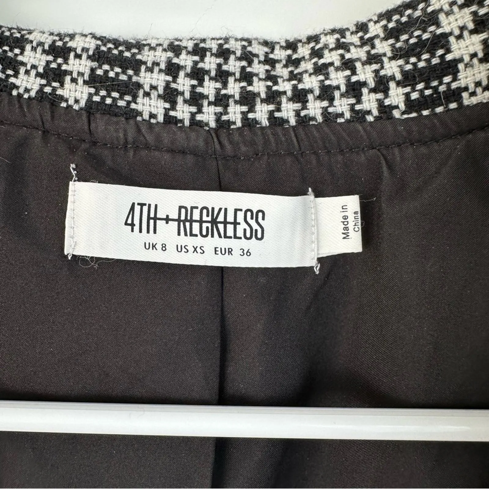 4th & Reckless Chester Plaid Oversize Blazer Shirt Jacket black white XS - Image 7