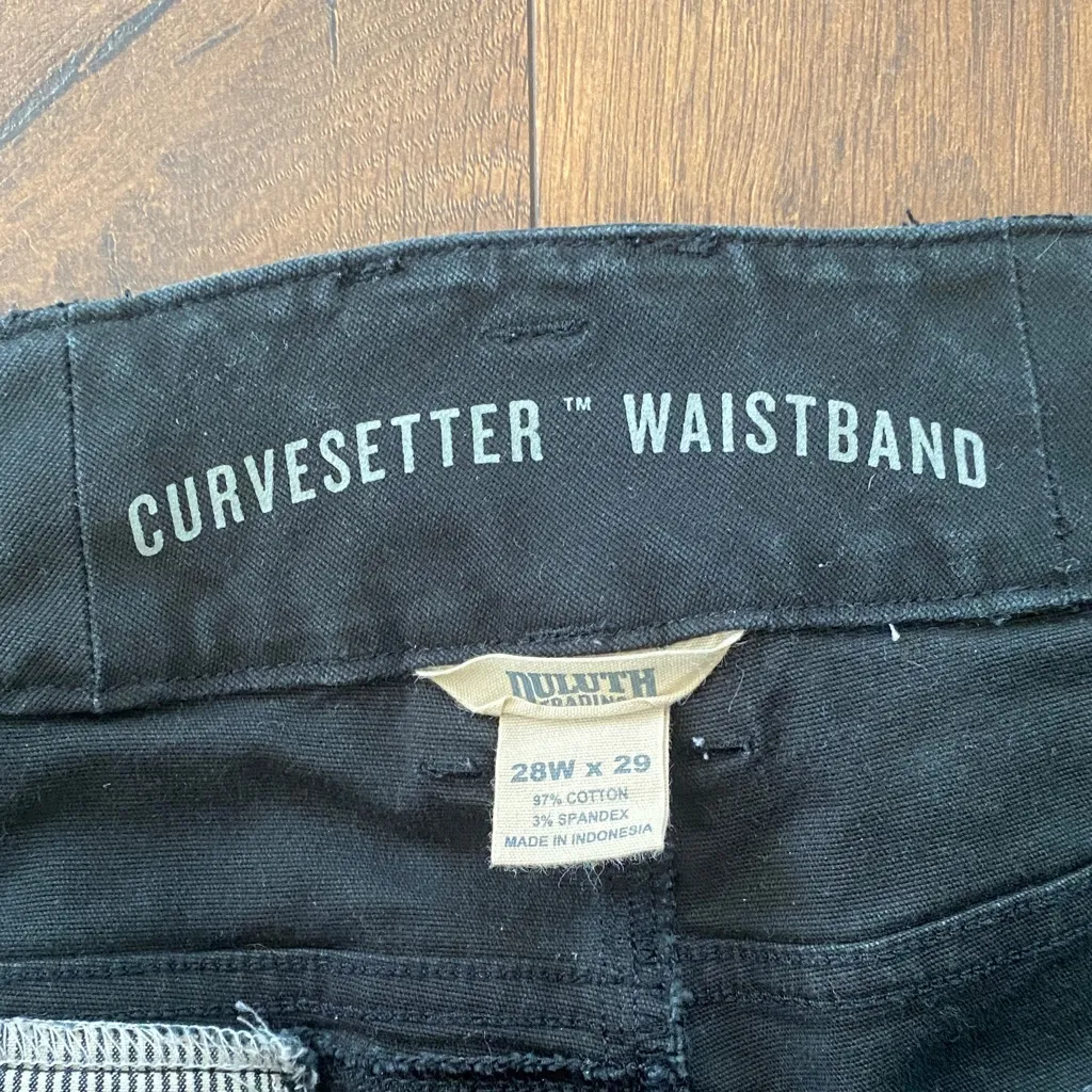 Duluth Trading Co. Curvesetter Waistband Black Denim Cargo Pants 28Wx29 - Image 2