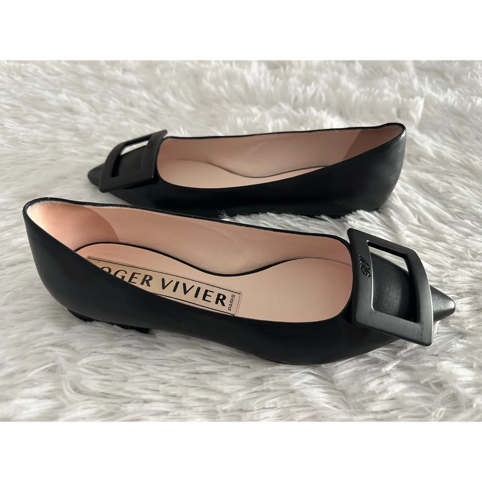Roger Vivier Gommettine Ball Black leather ballet flat Shoes 35 Size undefined - Image 10