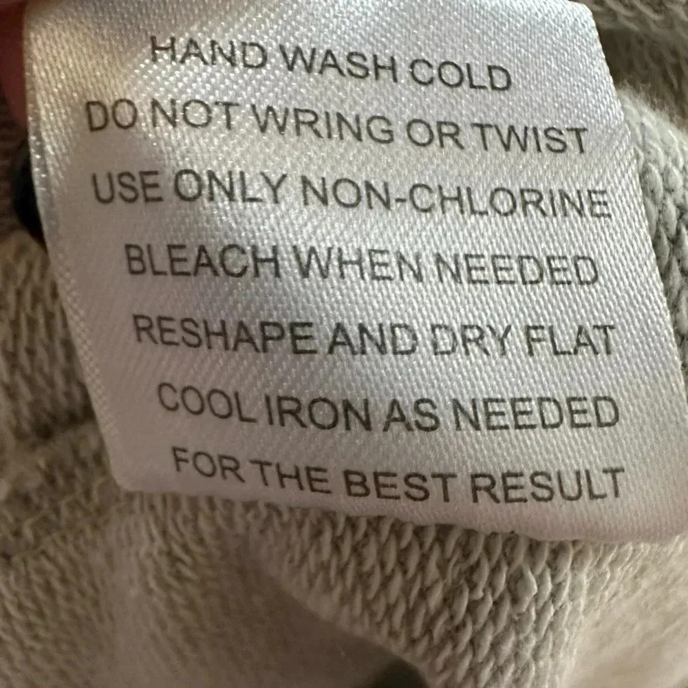 Pink.Rose light crew neck sweatshirt with striped sleeves - Image 6