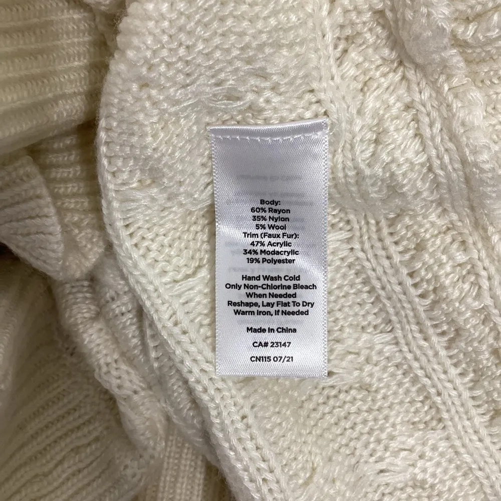 Talbots Faux Fur Knit Poncho Medium NEW - Image 7