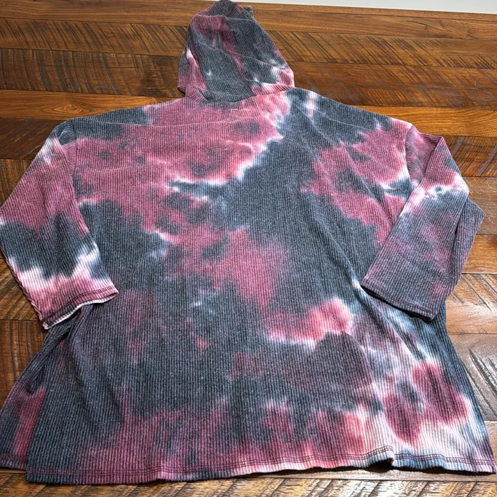 Tie Dyed Maternity Hoodie - Image 7