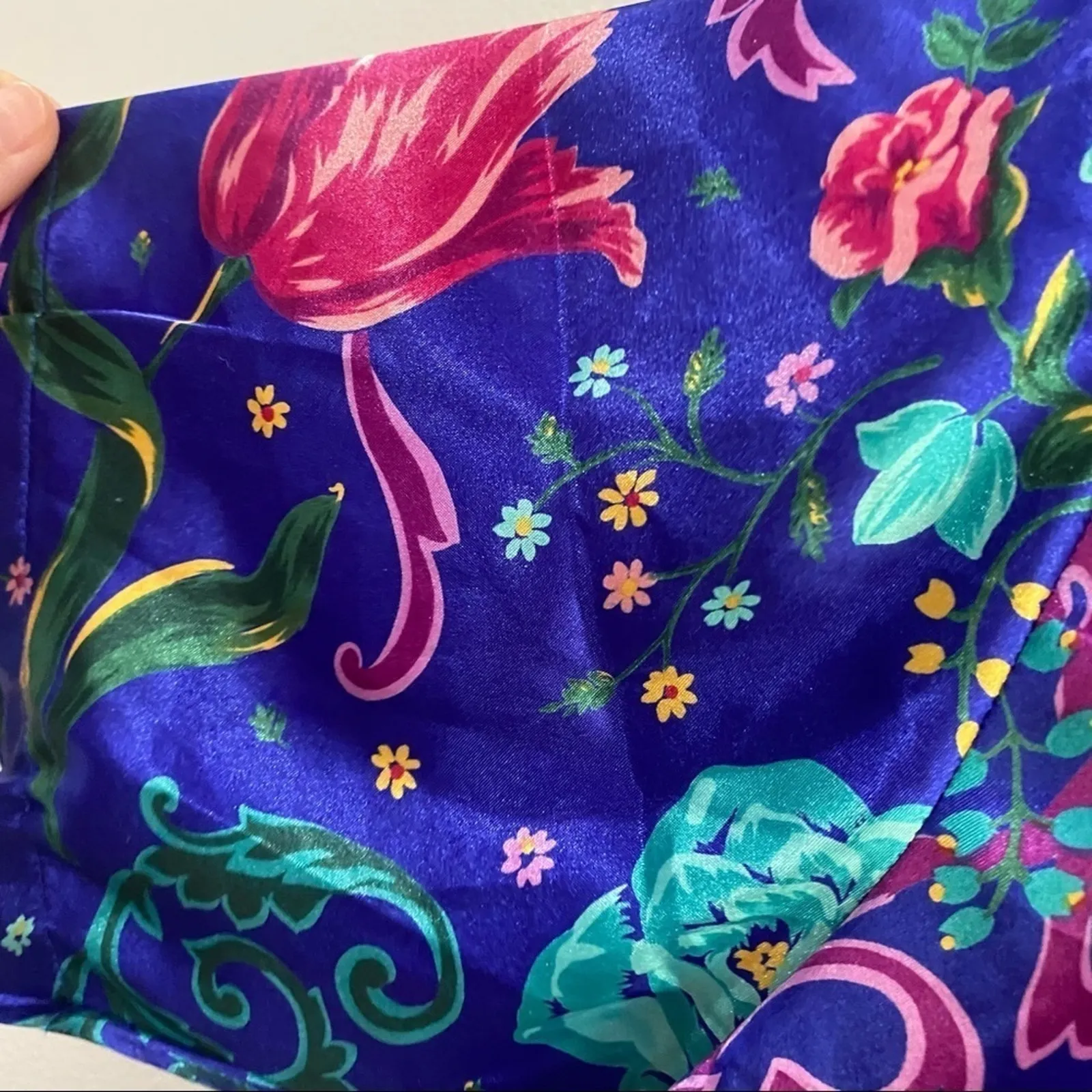 VTG 90s Floral Satin Pajama Top Size S Silky Boxy Button Blouse Boho Blue - Image 4