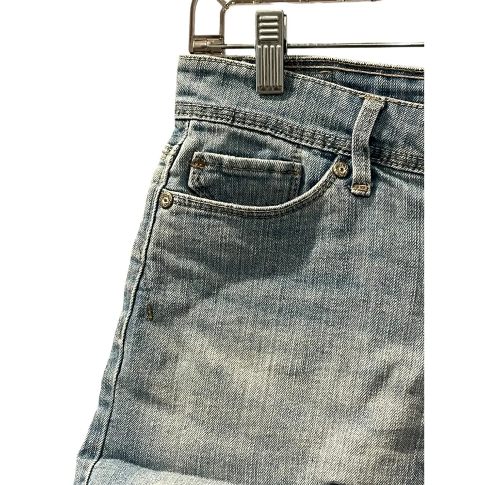 Levi Strauss Midi Shorts Light Wash Blue Denim Jean Shorts Size 5 Casual Summer - Image 3