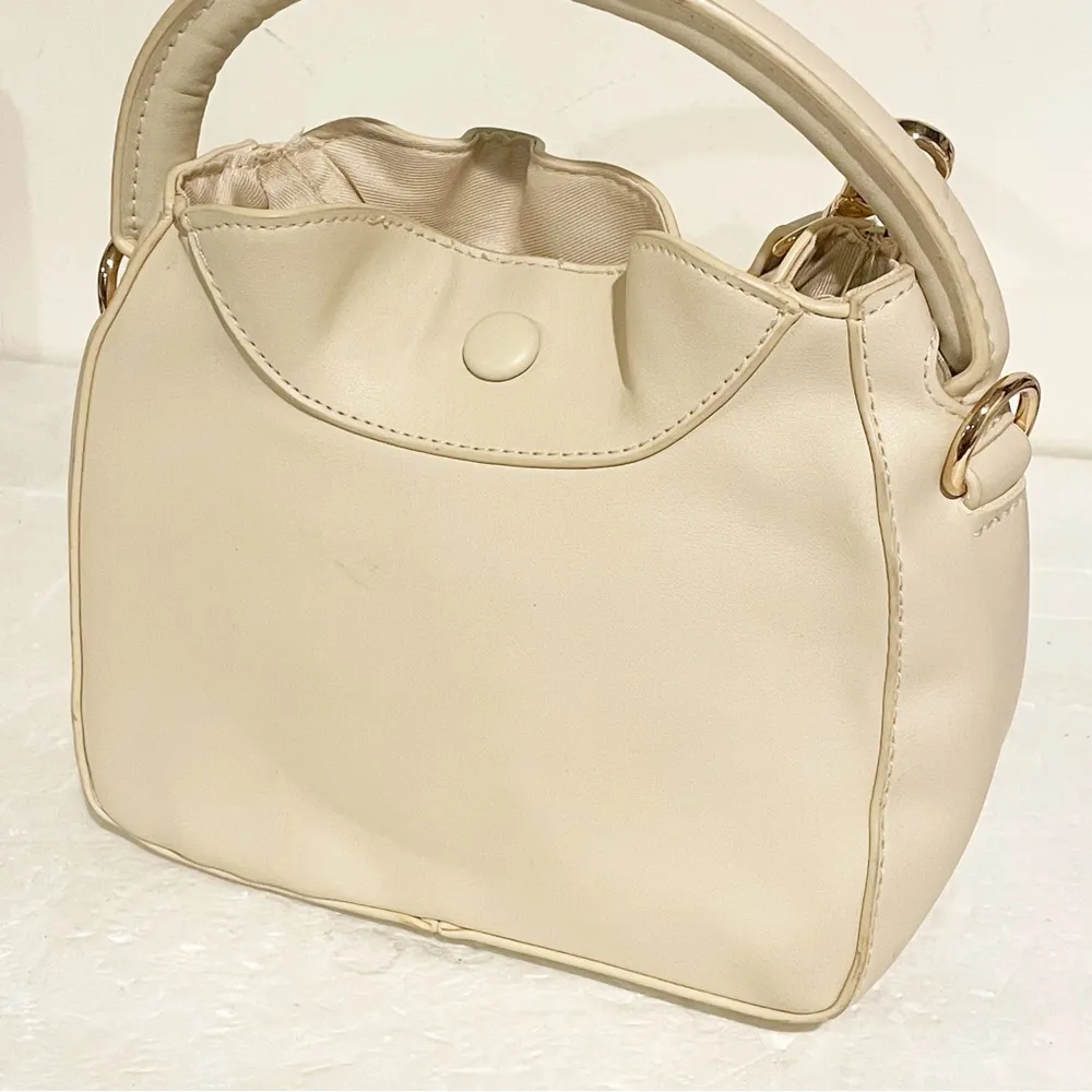 Cream Mini Quilted Handbag Crossbody Fashion Purse NEW Summer Accessory - Image 3