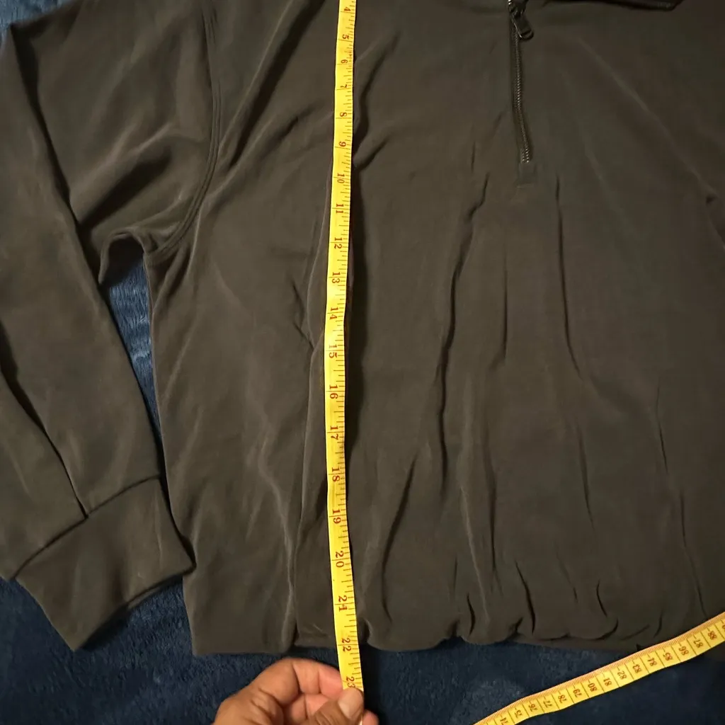 Athleta Women's  black  Zip-Up Sweater - Image 5