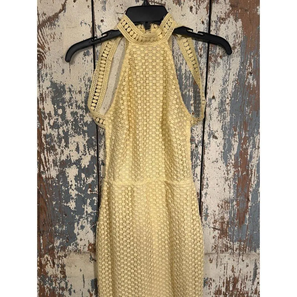 PrettyLittleThing Lemon Yellow lace Backless Midi Dress, size 6 - Image 4