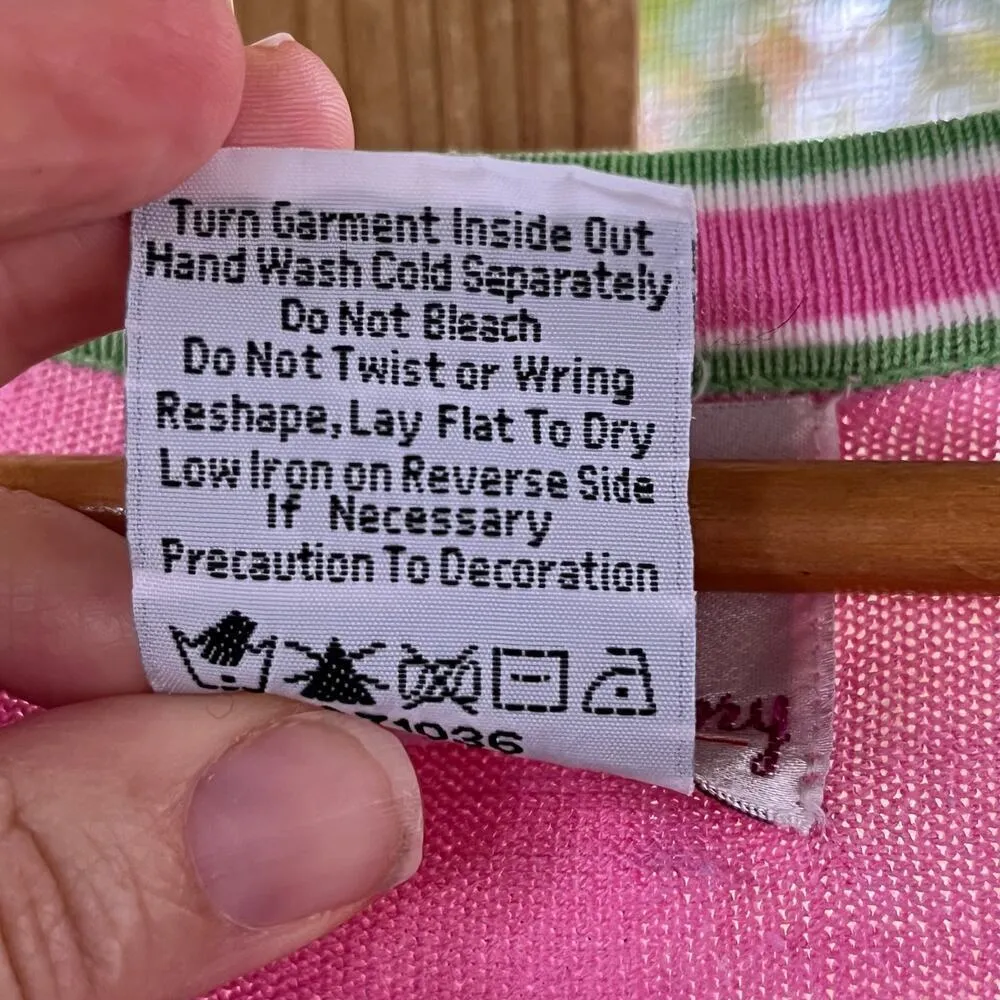 Quacker Factory Women's Pink Grasshopper Novelty Print Sweater Size 1X - Image 7