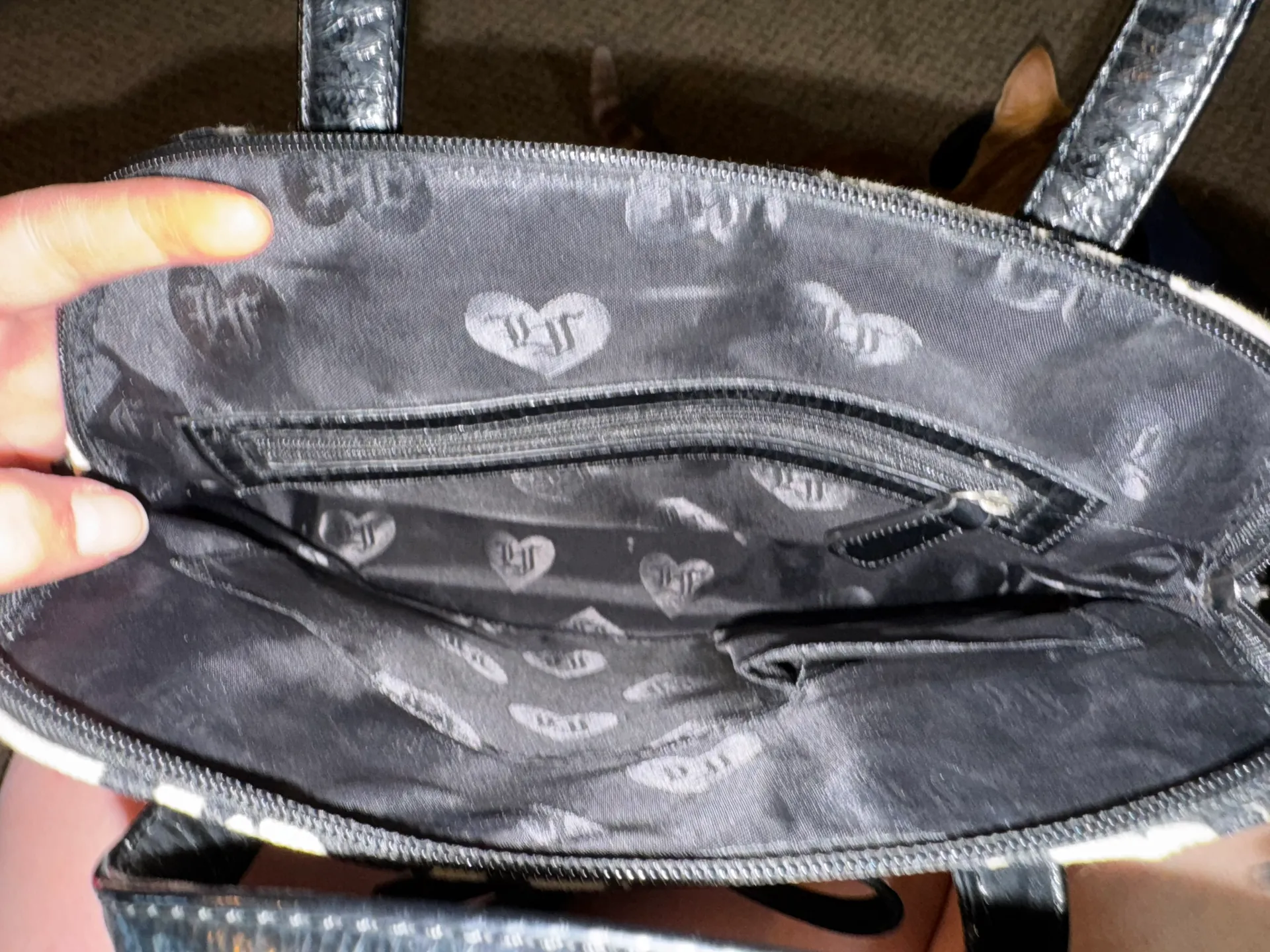 Loungefly x Hello Kitty Floral Crossbody Purse - Image 5