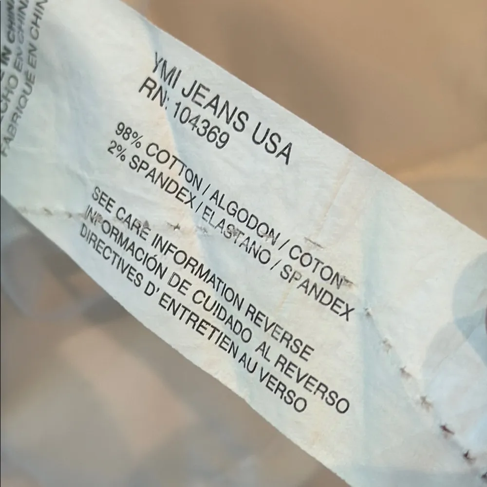 YMI Denim Collection High-Rise Stretch White Jean Shorts Size 16 - Image 6