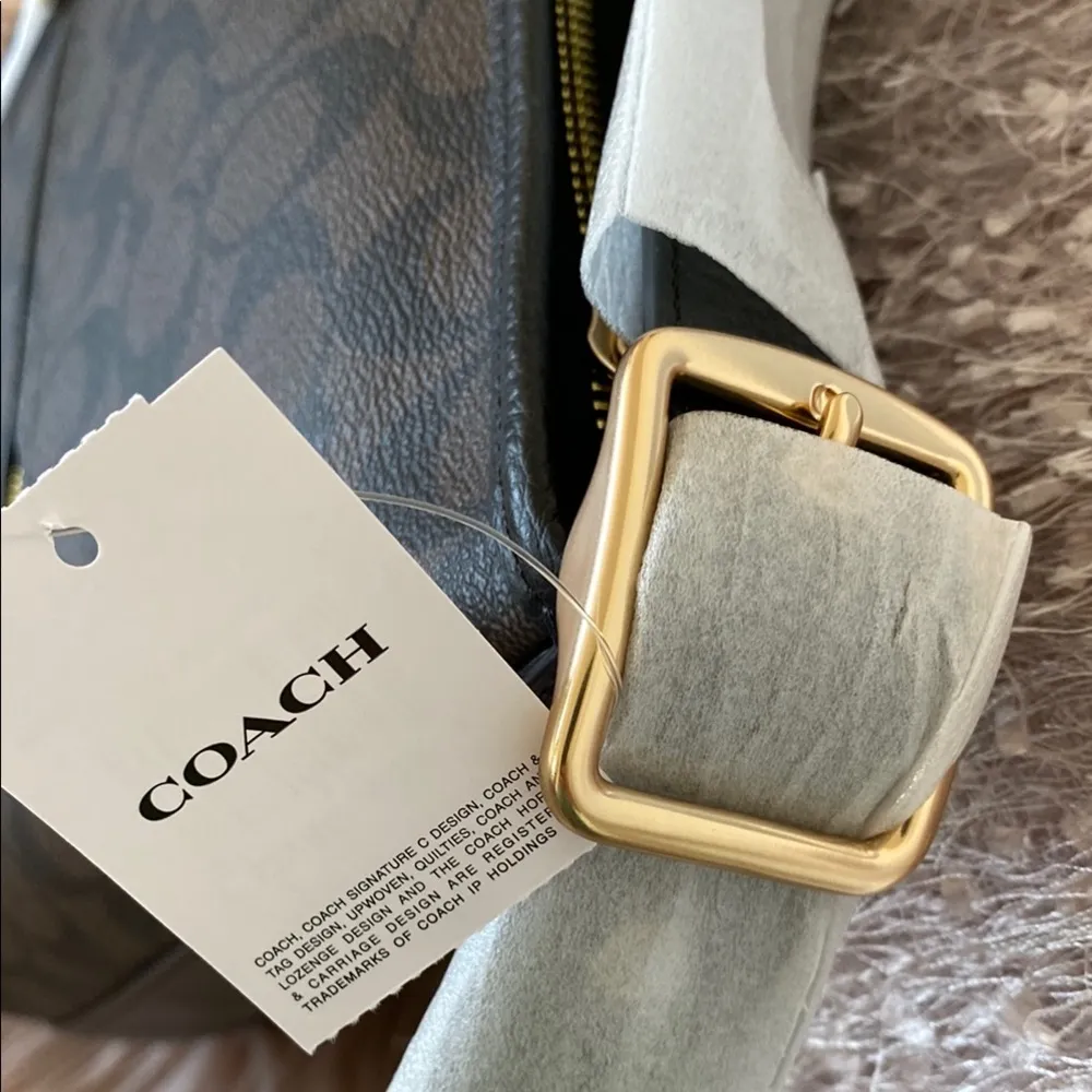 NWT Coach Val Duffle Bag In Signature Canvas - Image 4