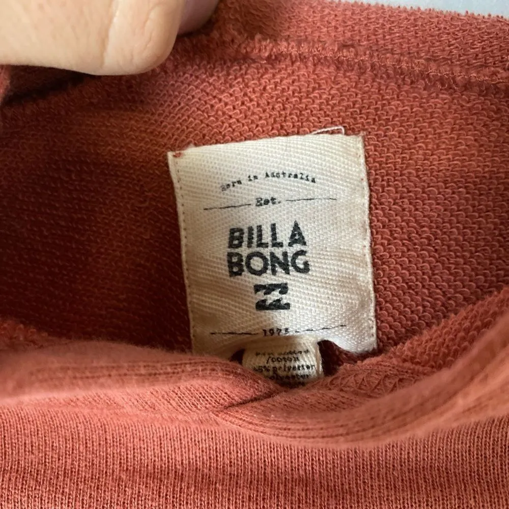 #111 BILLABONG lightweight  cropped hoodie - Image 3