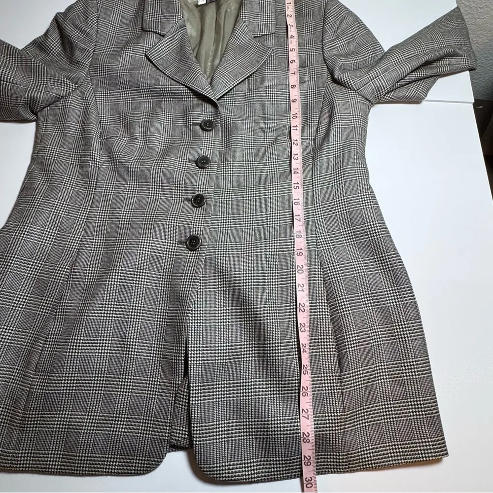 Akris Gray Plaid Women's Jacket (12) 100% Cashmere - Image 8