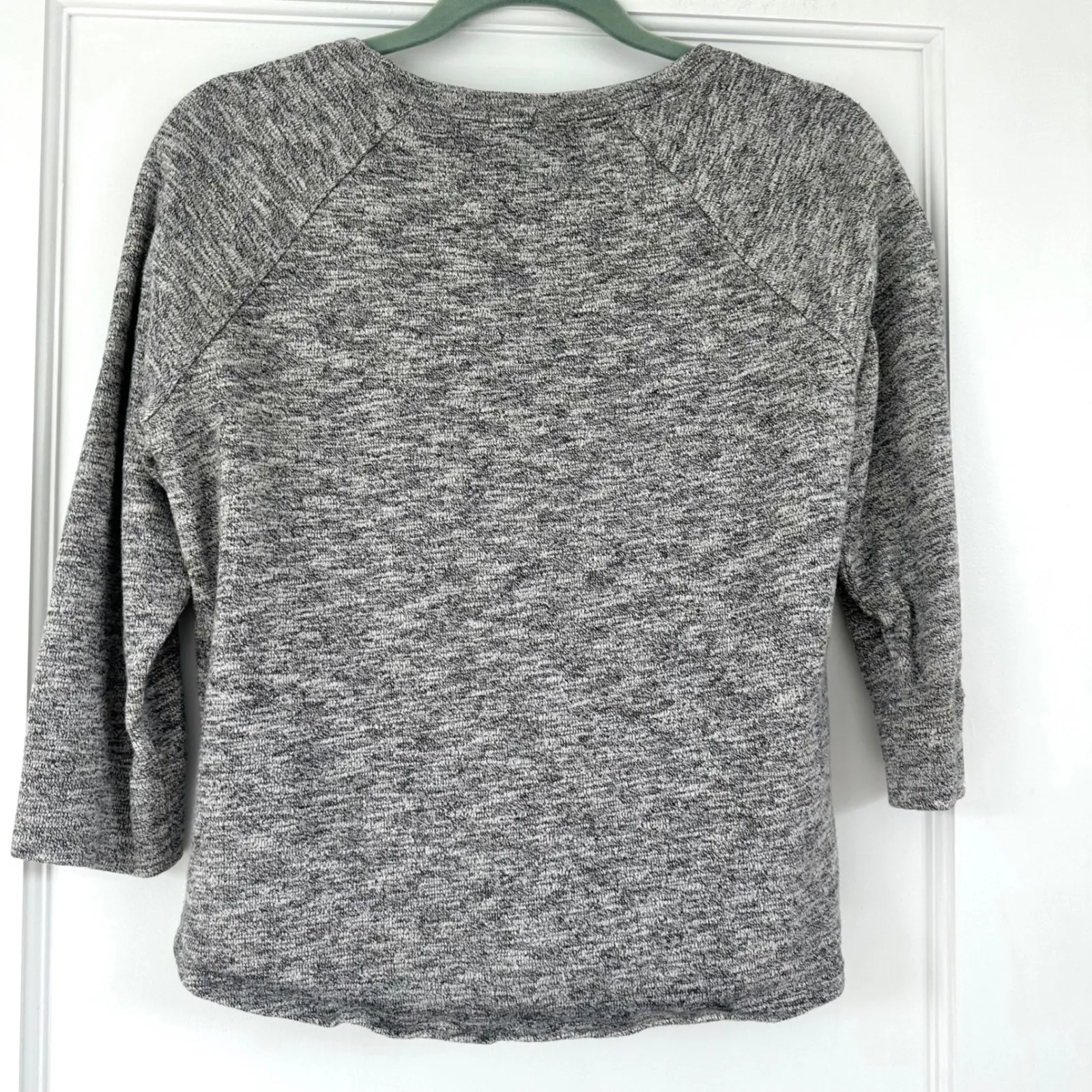 J.Crew‎ Gray Pullover Top 3/4 Sleeve Raglan Everyday Casual Comfy Size S - Image 5