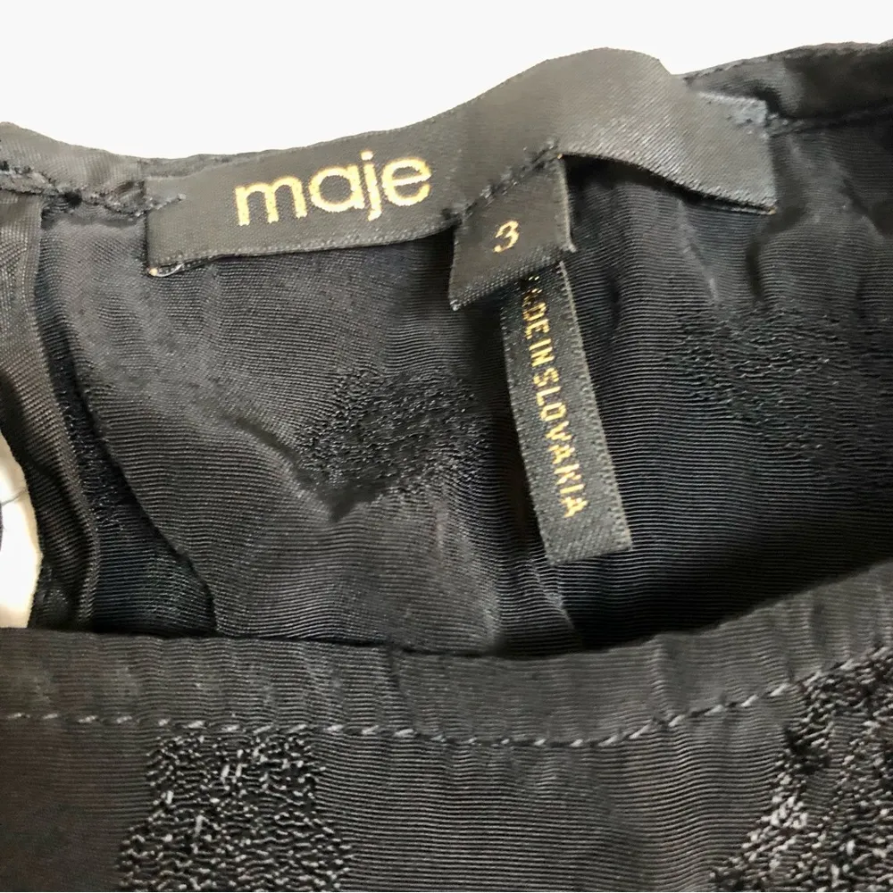 MAJE Rod Black Jacquard Viscose Cold Shoulder Mini Dress Ruffle Paisley LBD chic - Image 10