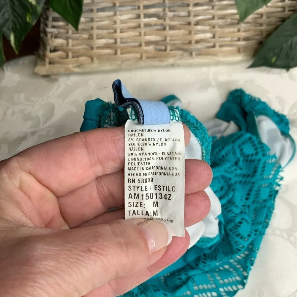 Antonio Melani Turquoise Lace Ruffle Top Hipster Bottoms Bikini Swimsuit Medium - Image 10