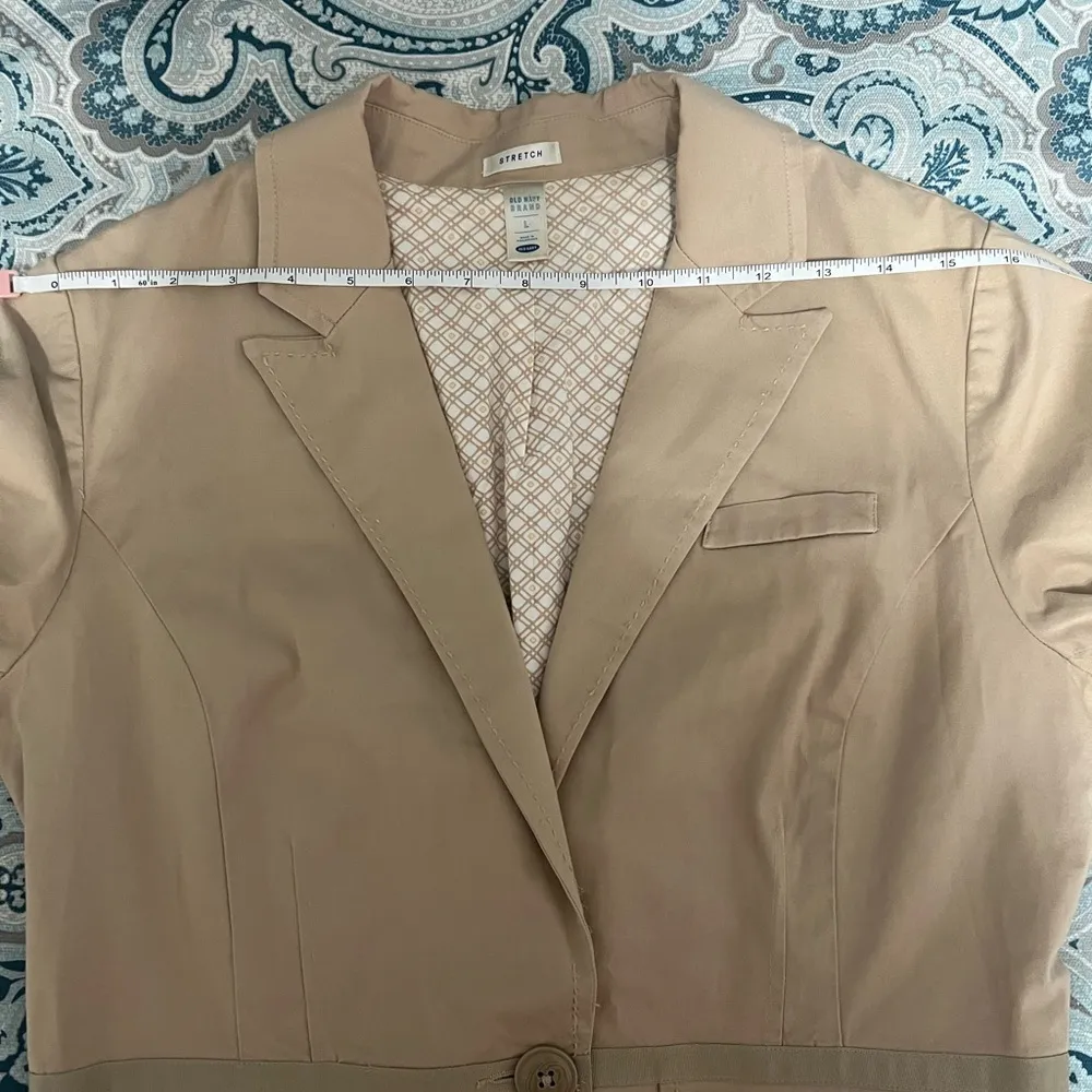 Old Navy Vintage Beige Jacket (Size L) - Image 8