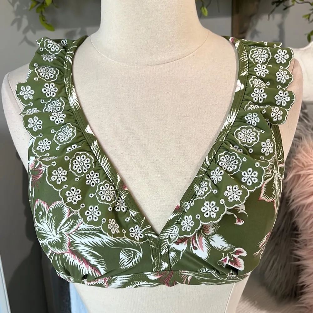 Bikini Swimsuit Top Tropical Ruffle Criss Cross Back Womens Small Eyelet Green - Image 6